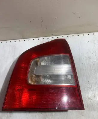 Skoda Octavia Mk2 (1Z) Rear/tail lights 1Z9945095A