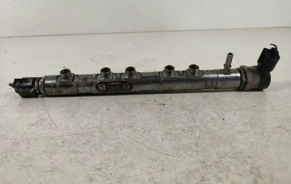 BMW 1 E81 E87 Fuel main line pipe 7809128 230626L1 0445214183