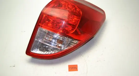 Toyota RAV 4 (XA30) Rear/tail lights