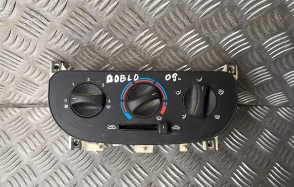 Fiat Doblo Climate control unit
