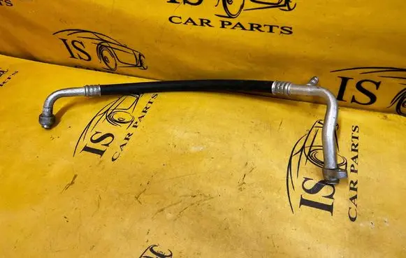 Infiniti Q30 Air conditioning (A/C) pipe/hose 924805DC3A