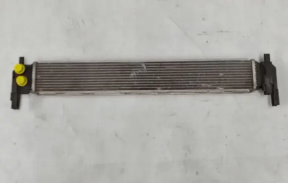 Audi A1 Intercooler radiator 6R0145805H