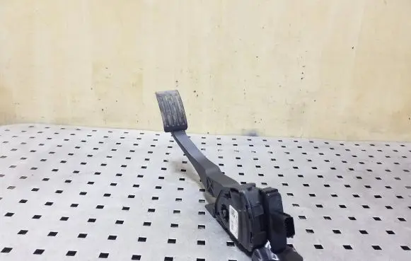 Ford Kuga II Accelerator throttle pedal CV619F836HB 6PV01036846