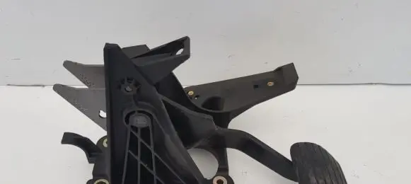 Renault Vel Satis Brake pedal 8200003537