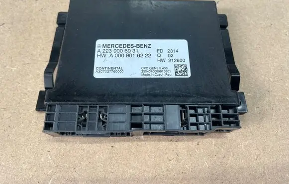Mercedes-Benz C W206 Gearbox control unit/module A2239006931 A0009016222 A3C7027760000