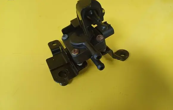 Mazda 5 Exhaust gas pressure sensor RF7N182B5A