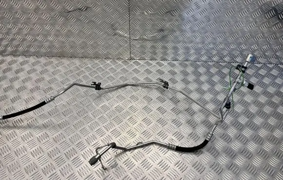 Air conditioning (A/C) pipe/hose
