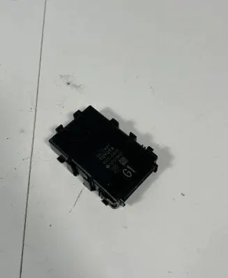 Toyota C-HR I Gateway control module 89111F4010 50125622