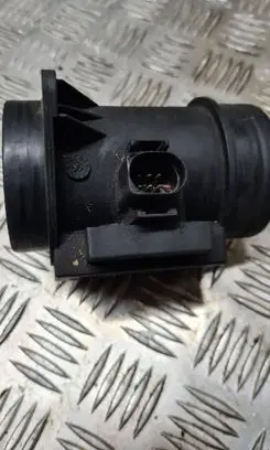 Volkswagen PASSAT B5 Mass air flow meter 71822101 074906461