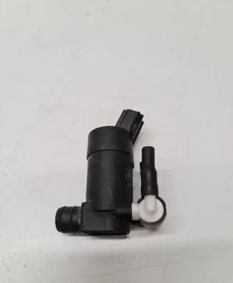 Volvo V70 Windscreen/windshield washer pump 1S7117K624FE T655C