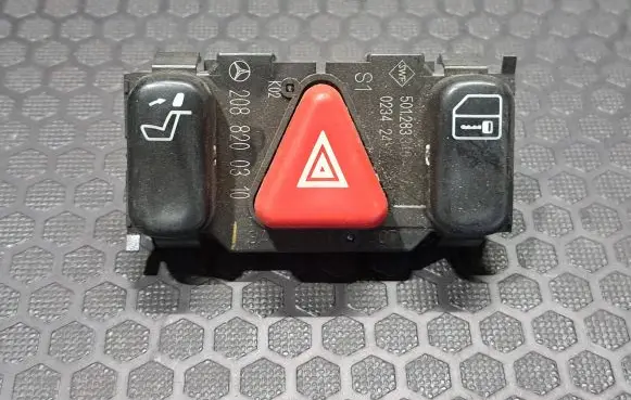 Mercedes-Benz E W210 Hazard light switch 2088200310