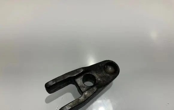 Mercedes-Benz E W211 Fuel Injector clamp holder