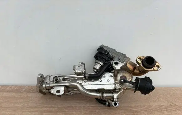 BMW 4 F32 F33 EGR valve cooler 8513691