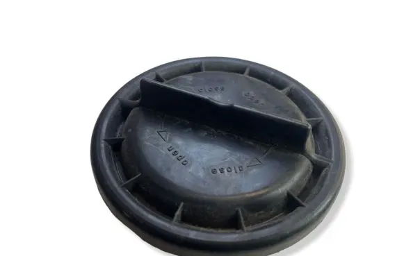 Mercedes-Benz ML W164 Headlight/headlamp dust cover 14735400