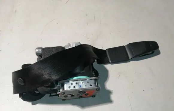 Audi A6 S6 C7 4G Front seatbelt 4G8857705F