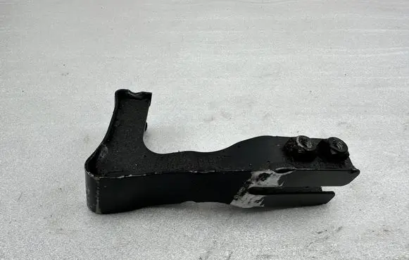 Audi A8 S8 D4 4H Radiator support slam panel bracket 4H0399634A 4H0399634