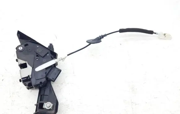 Ford Fusion II Rear door lock AE8A5426413 AE8A5426413BH 1332323