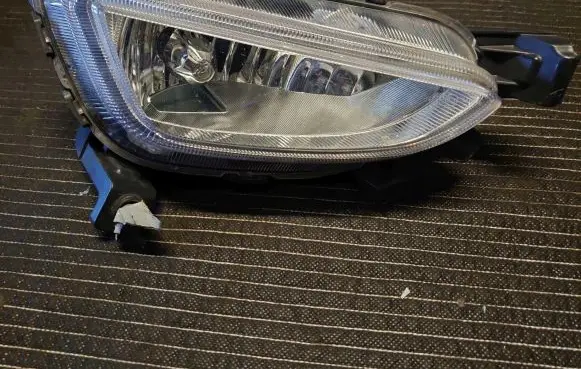 Hyundai Tucson LM Front fog light 06B905379D