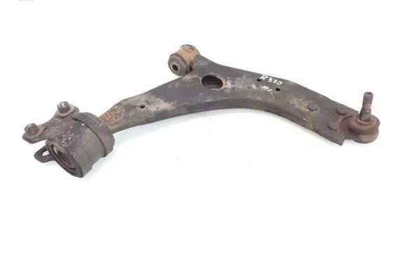 Volvo V50 Front lower control arm/wishbone