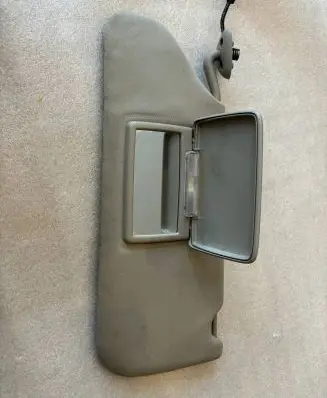 Chrysler 300 - 300C Sun visor 1AH07BD1AA