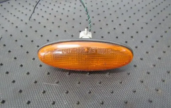 Mazda 323 Front fender indicator light 0464120 046-4120