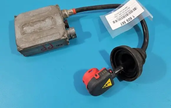 BMW X5 E53 Headlight ballast module Xenon 5DV00776041 IMPRK1609567
