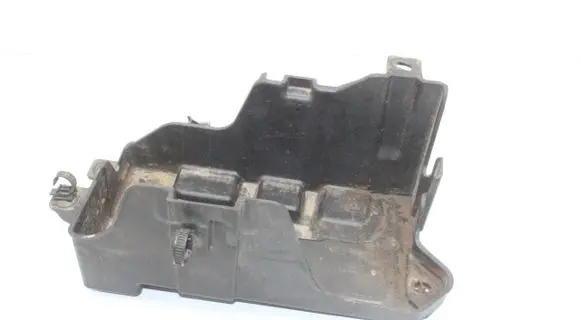 Suzuki Ignis Battery box tray 7252162R0