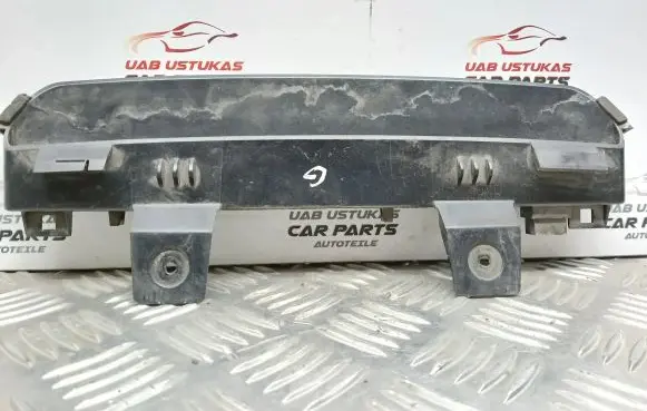 Volvo S40, V40 Third/center stoplight 30859476