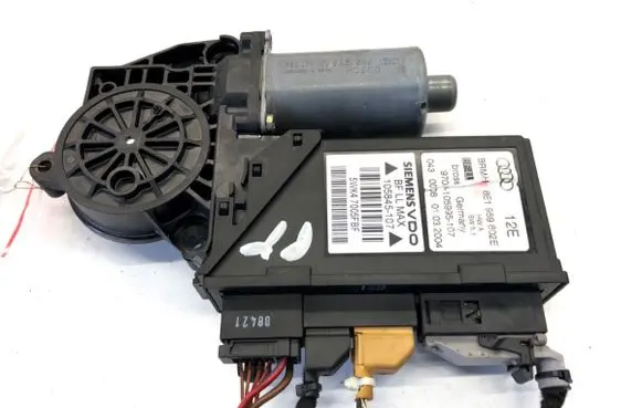 Audi A4 S4 B6 8E 8H Front door window regulator motor 8E1959802E