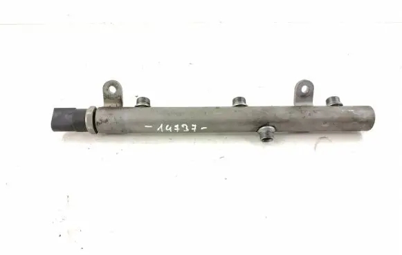 Mercedes-Benz R W251 Fuel main line pipe 6420700695 6420702695