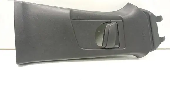 Volvo V40 (B) pillar trim (top) 31307225 31102350 31307229