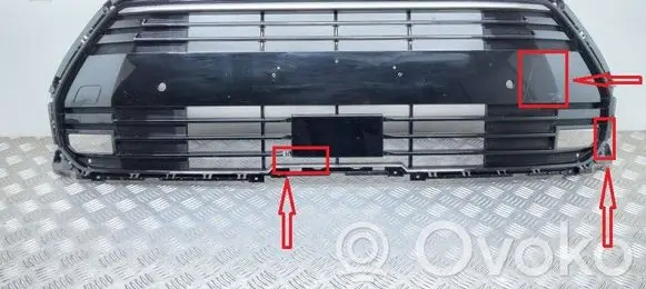 KIA Niro Front bumper upper radiator grill 86350AT400
