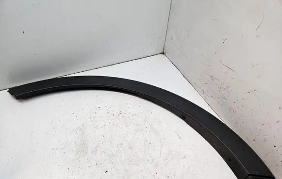 KIA Sportage Front arch trim 877113U000