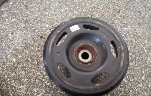 Buick Encore I Crankshaft pulley 55574772