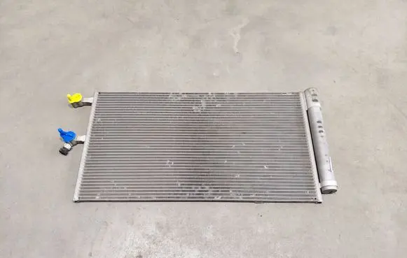 Volvo XC90 A/C cooling radiator (condenser) 31686413