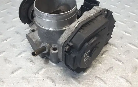 Skoda Octavia Mk2 (1Z) Throttle valve 06A133064M 408237111015