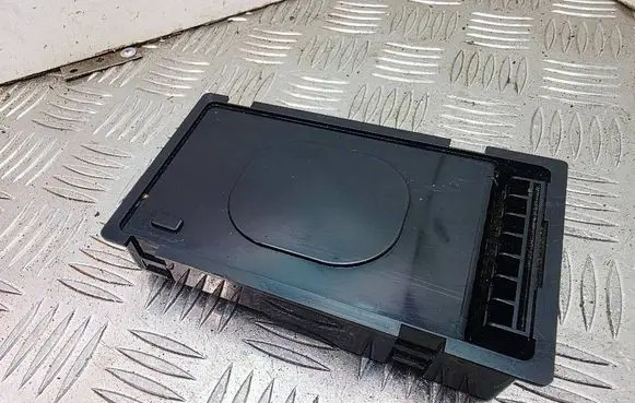 KIA Niro Wireless charging module 95560AO000