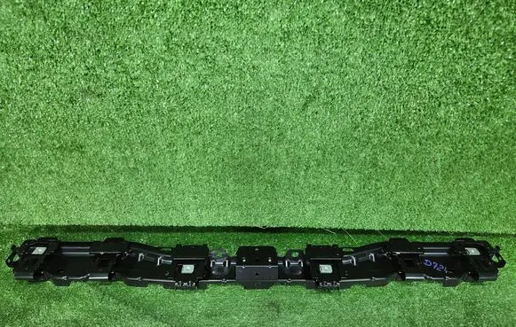 Porsche Cayenne (9Y0 9Y3) Radiator support slam panel bracket 9Y0805015C