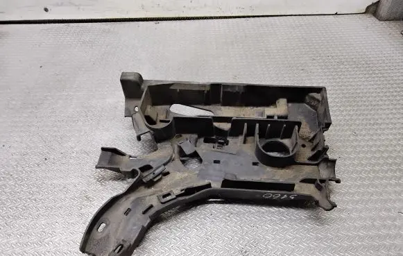 Renault Laguna III Other engine bay part 8200456655