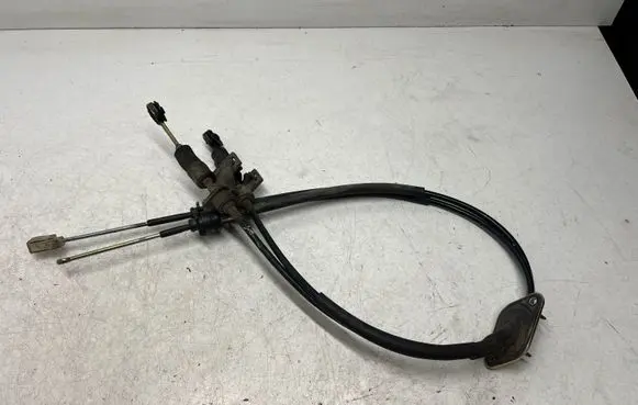 Volvo V70 Gear shift cable linkage 