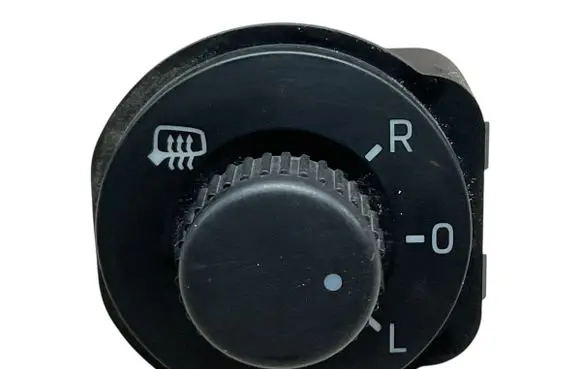 Skoda Fabia Mk2 (5J) Wing mirror switch 5JC959565