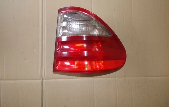 Mercedes-Benz E W210 Rear/tail lights