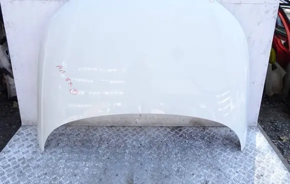 Audi A1 Engine bonnet/hood REQBQ