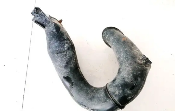 Peugeot 406 Air intake hose/pipe 9636410780