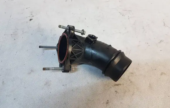 Mercedes-Benz GLB x247 Air intake duct part A6540900044 6540900044