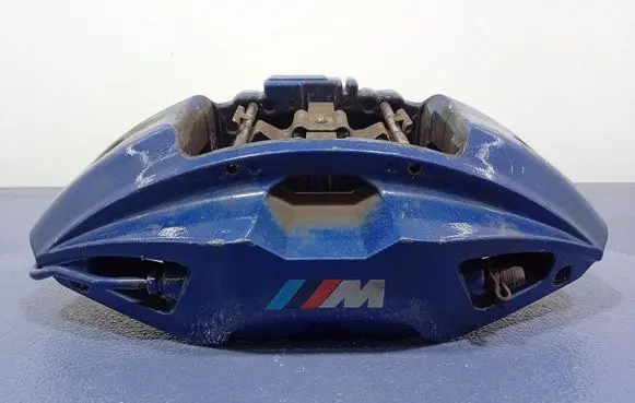 BMW M3 F80 Front brake caliper 689123601