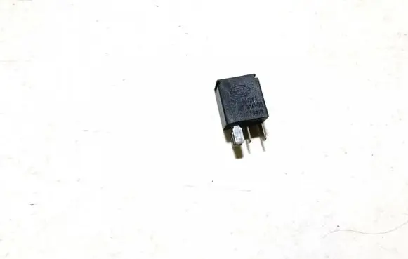 Volvo S80 Other relay 9441161 4rd00761400