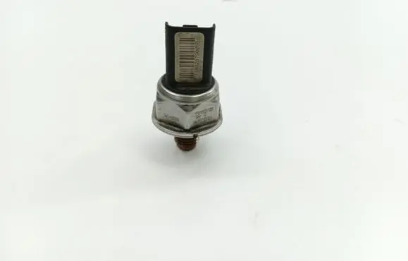 Fuel pressure sensor