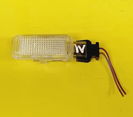 Volkswagen Golf IV Other interior light 4B0947415