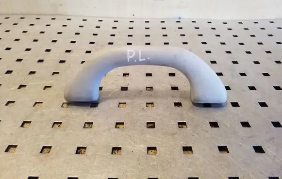 Volkswagen Polo IV 9N3 Front interior roof grab handle 6N0857607T